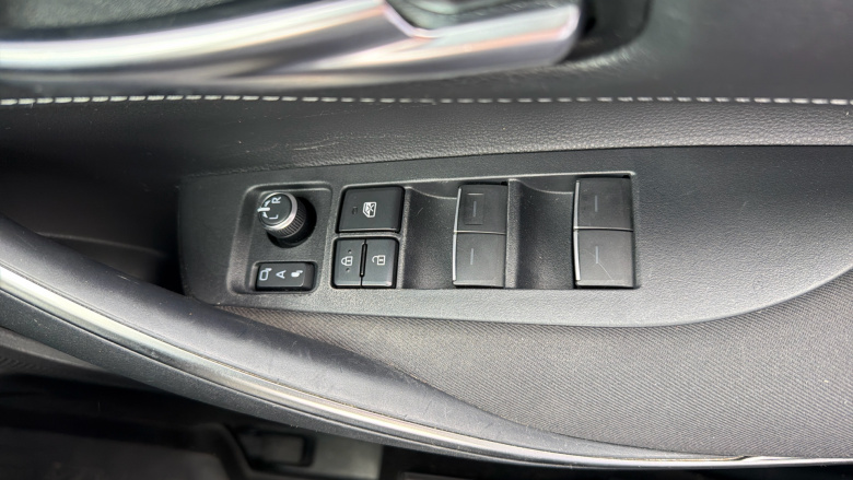 Toyota Corolla 1.8 VVT-i Hybrid Design 5dr CVT Hybrid Hatchback